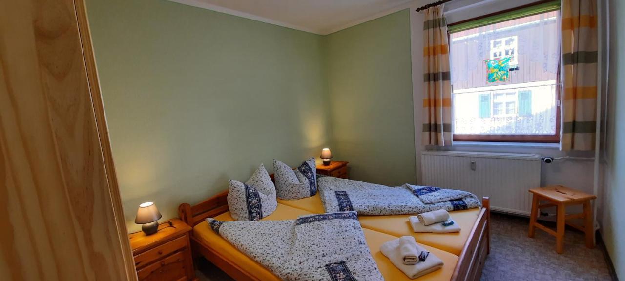 Ferienhaus Und Ferienwohnung Buettner Rathmannsdorf Bagian luar foto