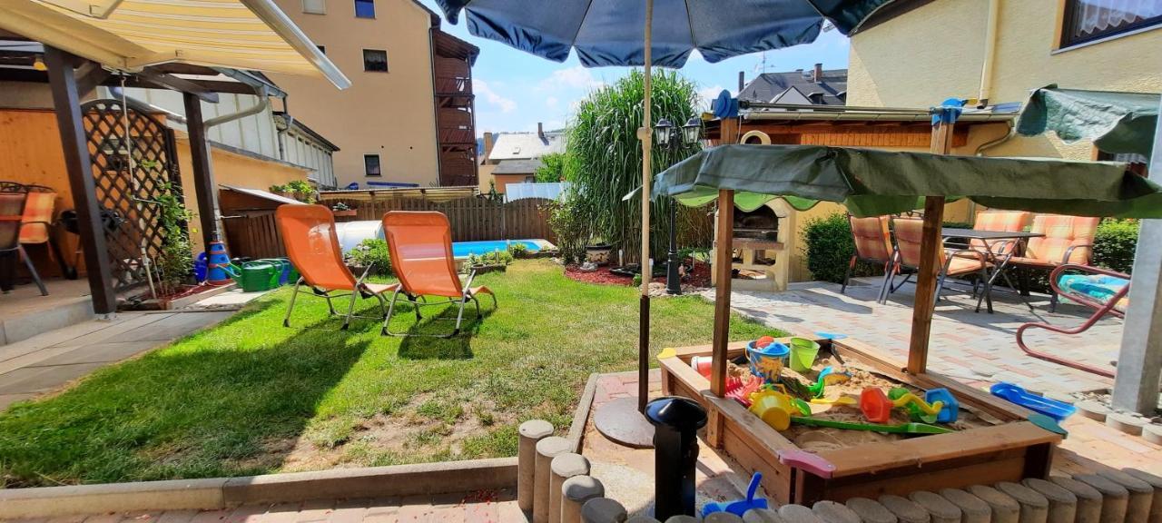 Ferienhaus Und Ferienwohnung Buettner Rathmannsdorf Bagian luar foto