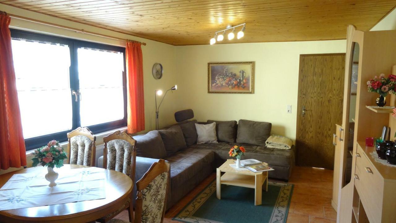 Ferienhaus Und Ferienwohnung Buettner Rathmannsdorf Bagian luar foto